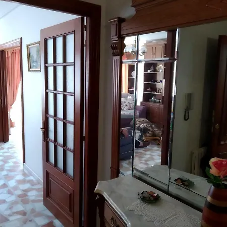 Apartmán Piso En Casco Viejo *